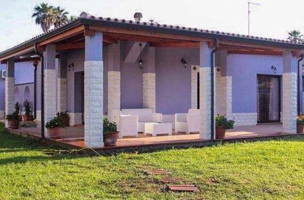 Villa Le Perle Azzurre Fontane Bianche Exterior foto