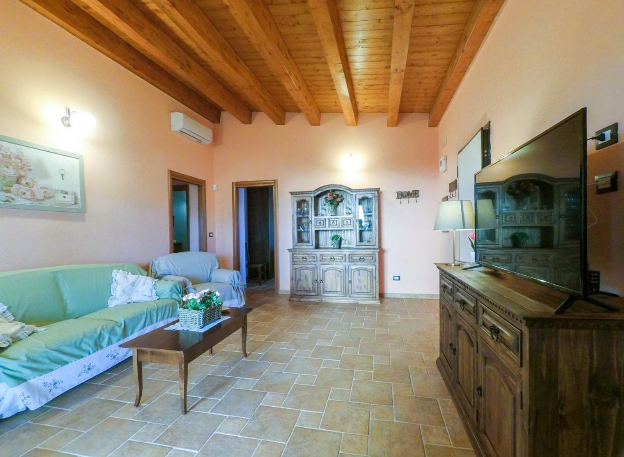 Villa Le Perle Azzurre Fontane Bianche Exterior foto
