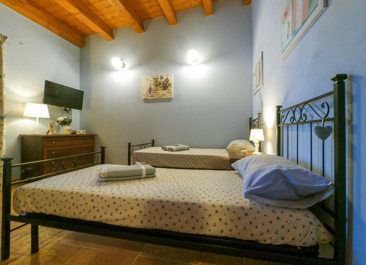Villa Le Perle Azzurre Fontane Bianche Exterior foto